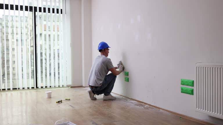 Best Interior Painting  in Paramount, CA